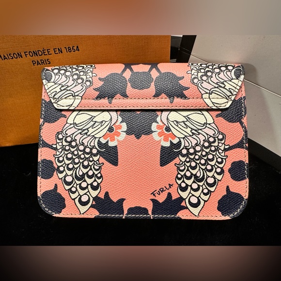 🔶FINAL PRICE DROP🔶🎀FURLA crossbody bag🎀 - Picture 8 of 10